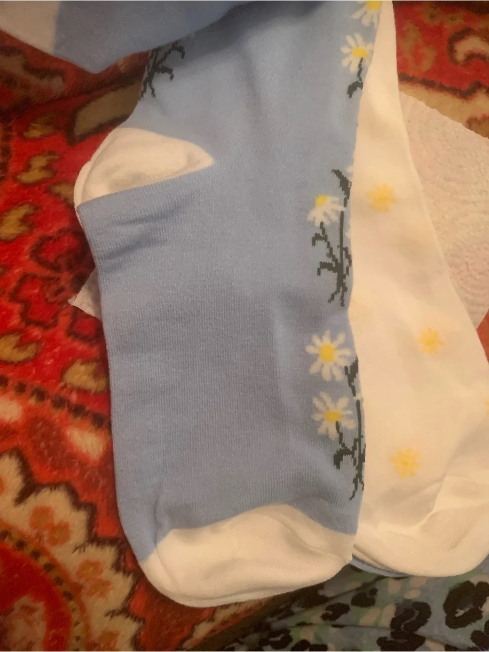Old Navy Light Blue Daisy Quarter Crew Socks NWT